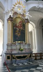 Altar-2.jpg